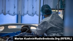 Протягом доби госпіталізували 1123 хворих