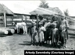 Діти із села Абражіївка Владивостоцького округу, 1929 рік