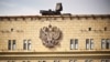 Міноборони РФ не в змозі повністю інтегрувати нерегулярні формування в конвенційні російські війська, вважає ISW. На ілюстраціному фото: ЗРГК «Панцир С1» на даху будівлі Міноборони Росії. Москва, 17 квітня 2023 року 