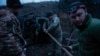 Від сьогодні змінюється низка норм для військових. На фото бійці 126-ї окремої бригади територіальної оборони працюють з гаубицею Д-30 на Херсонщині, березень 2024-го
