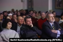 "Sessiz sürgünlik" filminiñ taqdimi. Kıyiv, 2023 senesi dekabrniñ 10-u