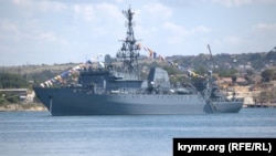 «У Середземному морі – до семи ворожих кораблів, із них три носія крилатих ракет «Калібр», загальний залп до 20 ракет», – ВМС