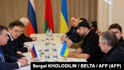 Вже відбулося два раунди переговорів, але без особливих результатів