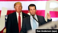 Президент США Дональд Трамп зі старшим сином 