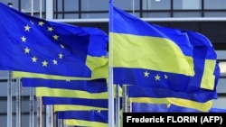 Інгріда Шимоніте, Матеуш Моравецький та Александр Де Кроо прибули з візитом підтримки України