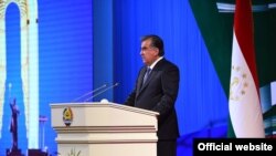 Тажикстандын президенти Эмомали Рахмон. 