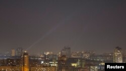 У Києві близько 1:00 ночі оголосили повітряну тривогу, яка тривала до 03:00