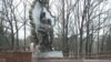 Пам’ятник бойовикам, які у складі російських гібридних сил воювали проти України, на нині окупованій частині Донбасу