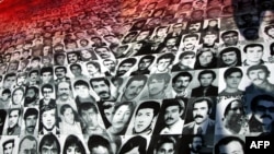Portreti ubijenih i mučenih ljudi u toku vojnog puča 1980. godine 