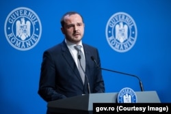 Ministrul Alexandru Rogobete a fost marți dimineată la Spitalul Floreasca din Capitală.