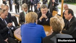 Попередня зустріч лідерів Німеччини, Франції, України і Росії відбулася у Парижі 2 жовтня 2015 року (©Shutterstock)