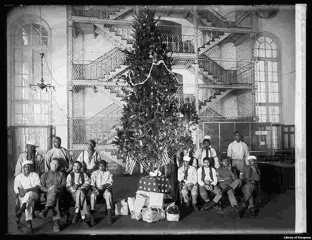 Різдвяна ялинка в американській в’язниці, 1919 рік