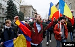 Акція протесту проти обрання Ігоря Додона президентом Молдови. Кишинів, 14 листопада 2016 року