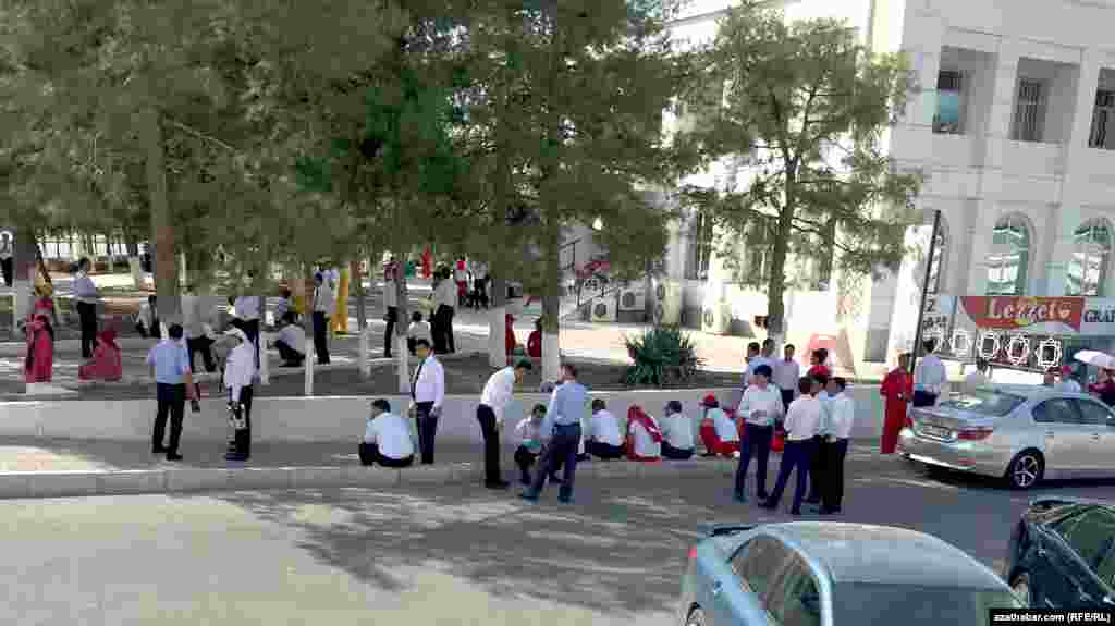 Aziýa oýunlarynyň açylyş dabarasyna görülýän maşklar dowam etdirilýär, Aşgabat&nbsp;