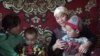 "Азаттыктын" берүүсүнөн кийин он балалуу эненин жашоосу өзгөрдү