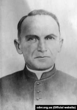 Отець Омелян Ковч