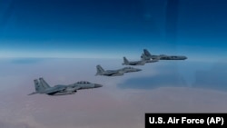 Вранці 1 лютого президент США Дональд Трамп наказав завдати «точкових ударів» з повітря по бойовиках угруповання «Ісламська держава» у Сомалі
