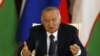 Ислам Каримов эмне үчүн өзүнүн жарандары Орусияга иш издеп кетип жатканын такыр түшүнбөй турганын алгачкы жолу катуу сын менен билдирди.