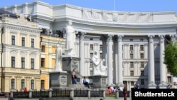За словами речника МЗС, у чотирьох українців у Непалі виявлено COVID-19, їм надається необхідна допомога