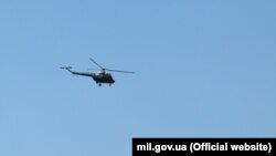У навчальній авіабригаді Харківського національного університету Повітряних сил під час навчально-тренувального польоту зазнав катастрофи вертоліт Мі-2