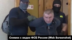 Кадри затримання Дмитра Долгополова, 2017 рік