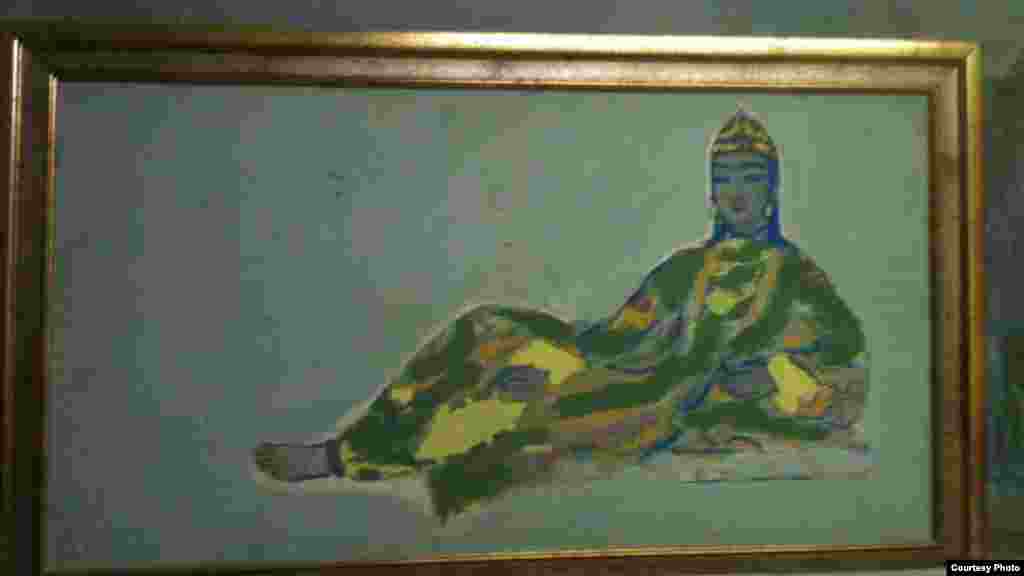 Akhmarov's "Uyghur Girl." 
