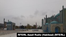 Блакитна мечеть – символ Мазарі-Шарифа