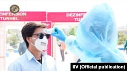 Самарқанд вилояти прокуратураси матбуот хизмати врач бошқаларга коронавирус юқтирганини иддао қилганди.