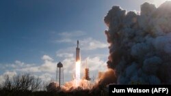 Запуск SpaceX Falcon Heavy, 6 лютого 2018 року. Ілюстративне фото