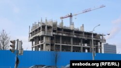Шматфункцыянальны комплекс у стане даўгабуду 
