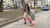 Кася Васільева і Кіра Васільева ідуць у дзіцячы садок