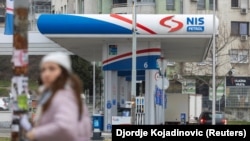 Fotografija iz arhive, benzinska stanica Naftne industrije Srbije u Beogradu, 15. januar 2025.