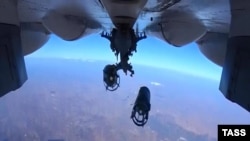 Бомбборони Сурия аз ҳавопаймои русии СУ