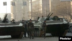 Զինված ուժերի զինվորները Երևանում, արխիվ