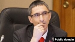 Динар Абукин