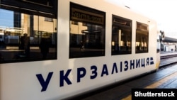 За його словами, це перша повноцінна ділянка майбутнього прямого залізничного з’єднання європейською колією з Європою