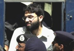د پرل په وژنه تورن احمد عمر سعید شیخ عدالت ته ځي
