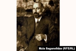 კარლო ჩხეიძე