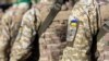 Нацполіція підозрює ексрадника МОУ та екснардепа в розкраданні 10 млн грн на закупівлі форми для ЗСУ
