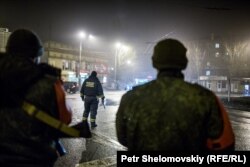 Нічний Донецьк. Лютий 2016 року