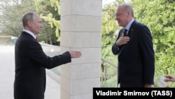 Зустріч президента Росії Володимира Путіна (л) із турецьким колегою Реджепом Ердоганом у Сочі, вересень 2021 року