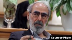 ابوالفضل قدیانی، فعال سیاسی ساکن ایران