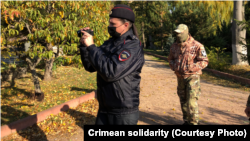Як повідомляють активісти, наразі Асіє Чапух перебуває у відділенні поліції в Алупці (фото ілюстраційне)