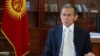 Премьер-министр Жоомарт Оторбаев "Азаттыктын" суроолоруна жооп берүүдө. Бишкек, Өкмөт үйү, 13-сентябрь.